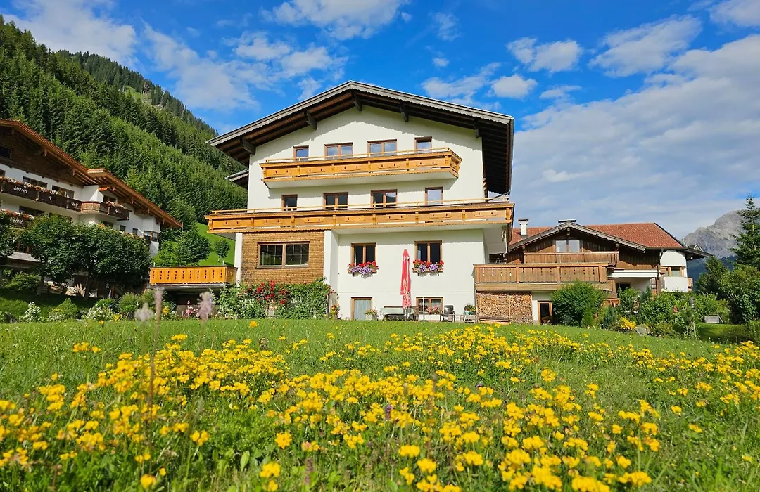 Bergkristall B&B-1