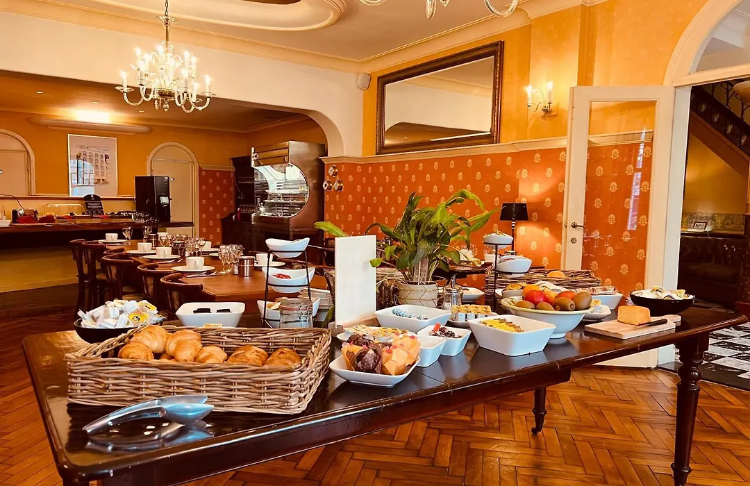 Avenue Hotel By F-Hotels-1