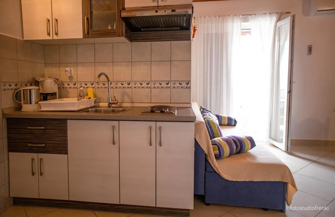 Guesthouse Marija-1