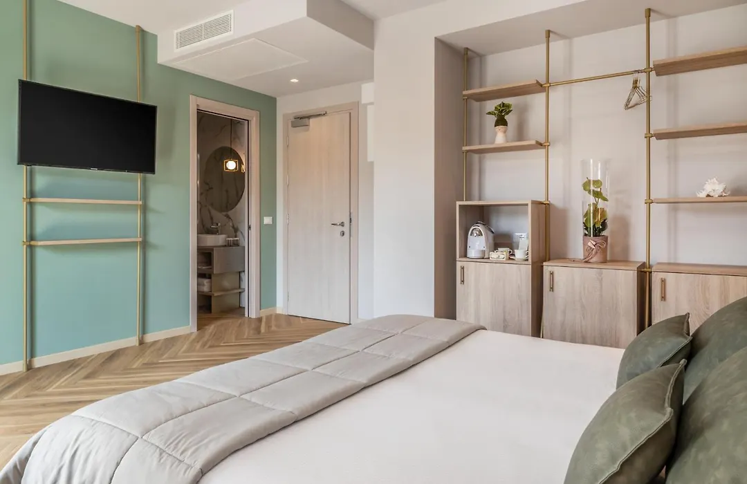 Salus Smart & Chic Hotel-1