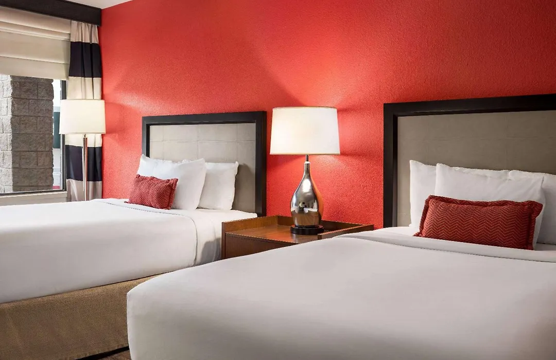 Ramada By Wyndham Albuquerque Airport-1
