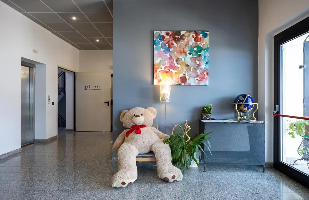 Hotel Fontaine Bleue-1