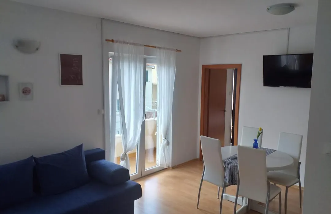 Apartmani Riba-1