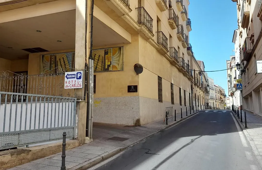 Hotel Don Carlos Cáceres-1