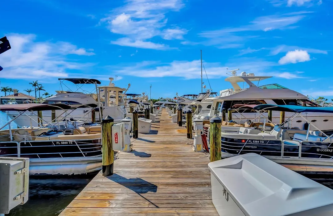 Cape Harbour Dream-1
