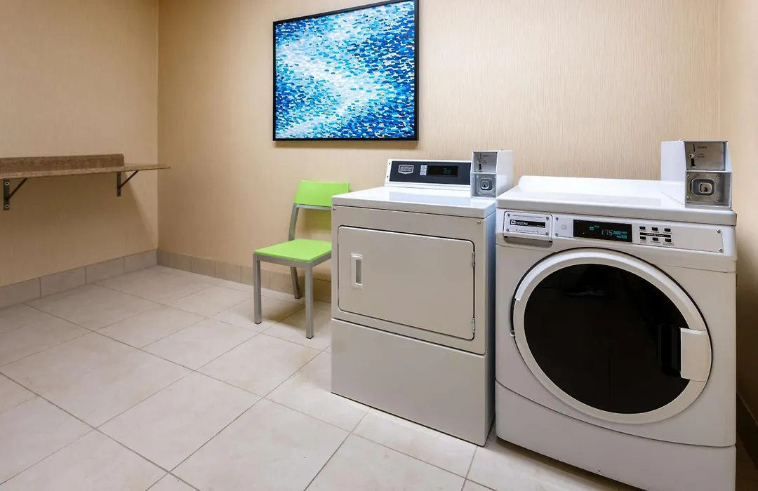 Hilton Garden Inn Roanoke-1
