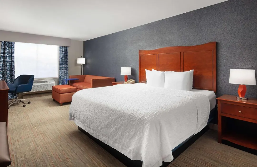 Hampton Inn Medford-1