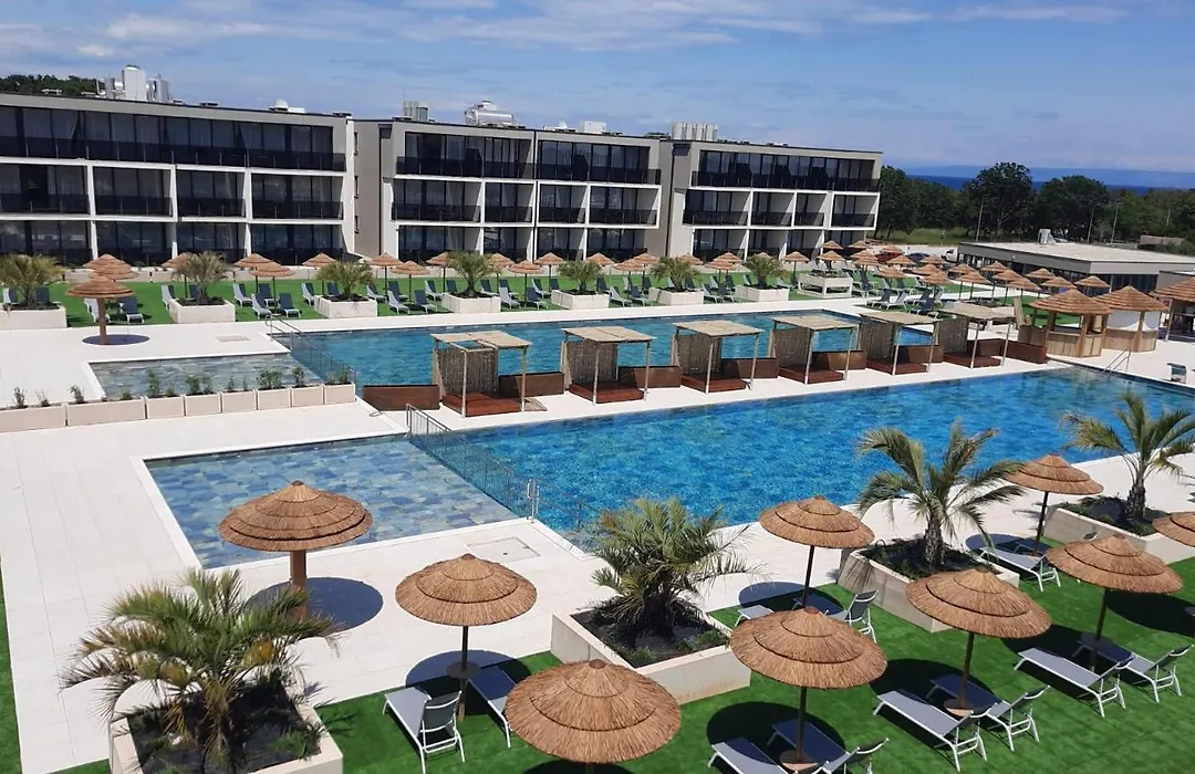 Residence Del Mar Emotion-1
