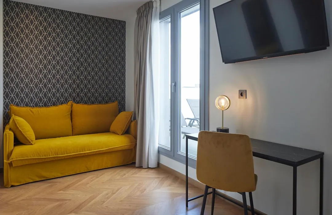 Hotel Arrizul Catedral 3 Sup-1