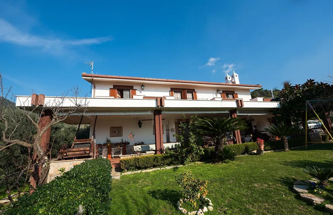 Villa Ida Bed&Breakfast-1