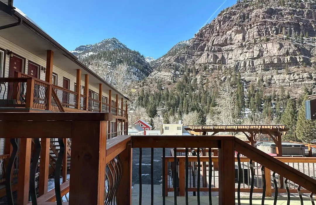 Matterhorn Inn Ouray-1