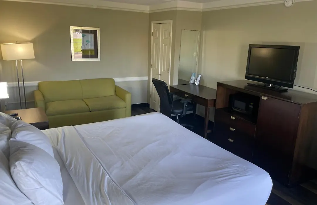 Quality Inn & Suites Tuscaloosa Near University-1