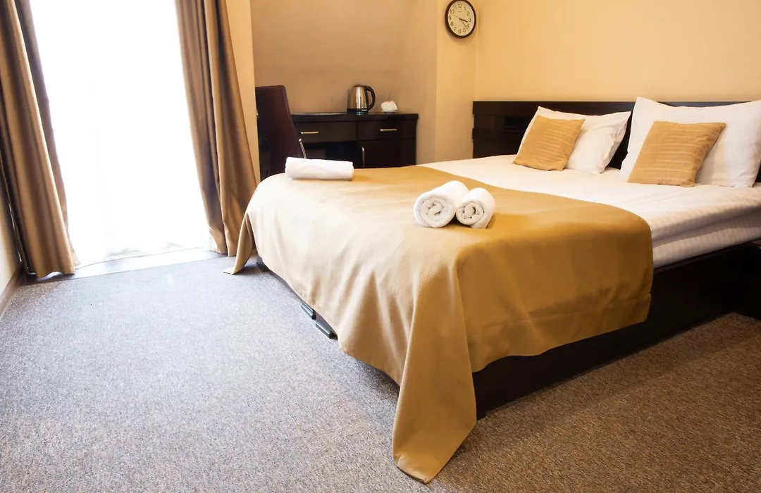 Hotel Diplomat-1