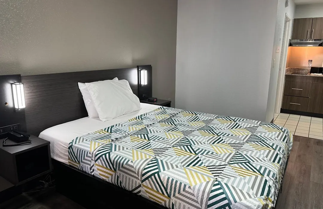 Studio 6 Extended Stay - West Palm Beach, Fl-1