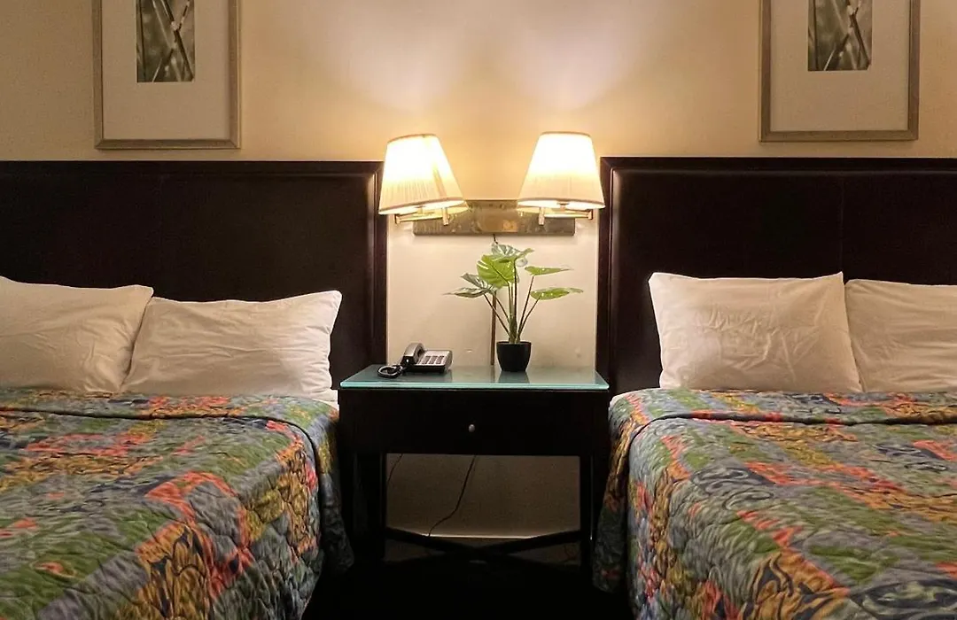 Columbus Motor Inn-1