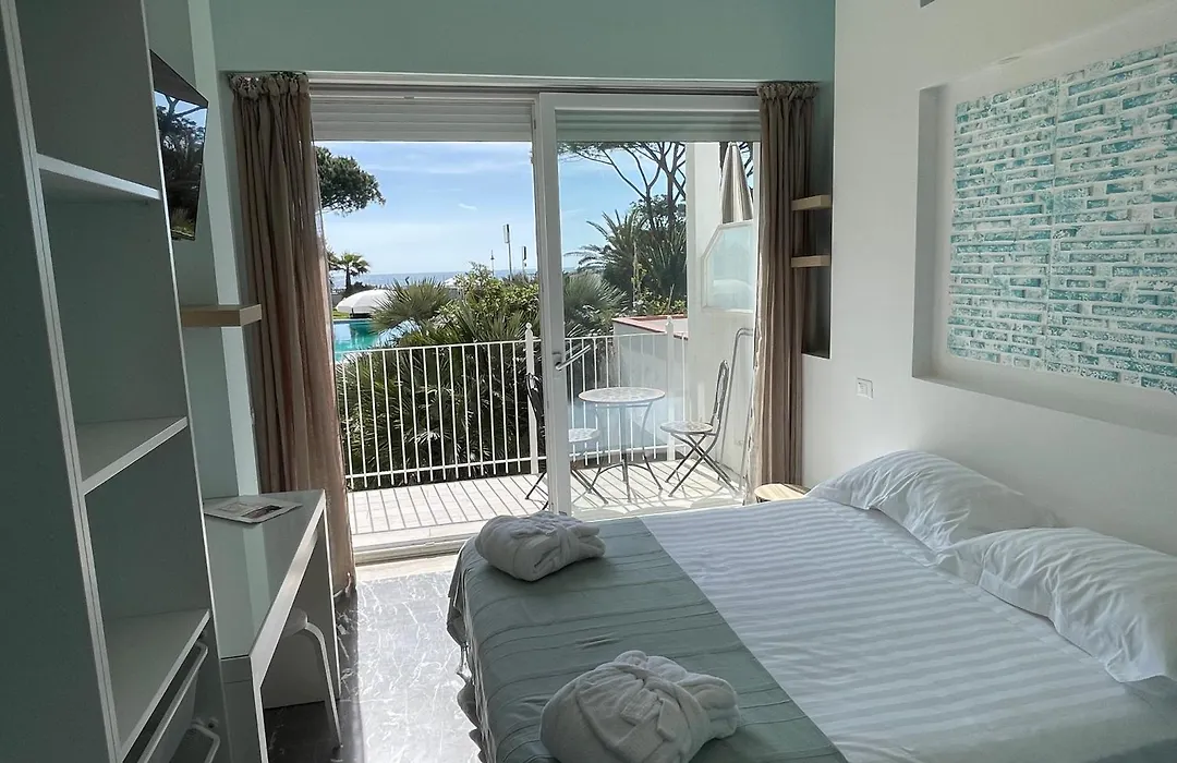 Capo Circeo Beach Resort Spa Fronte Mare-1