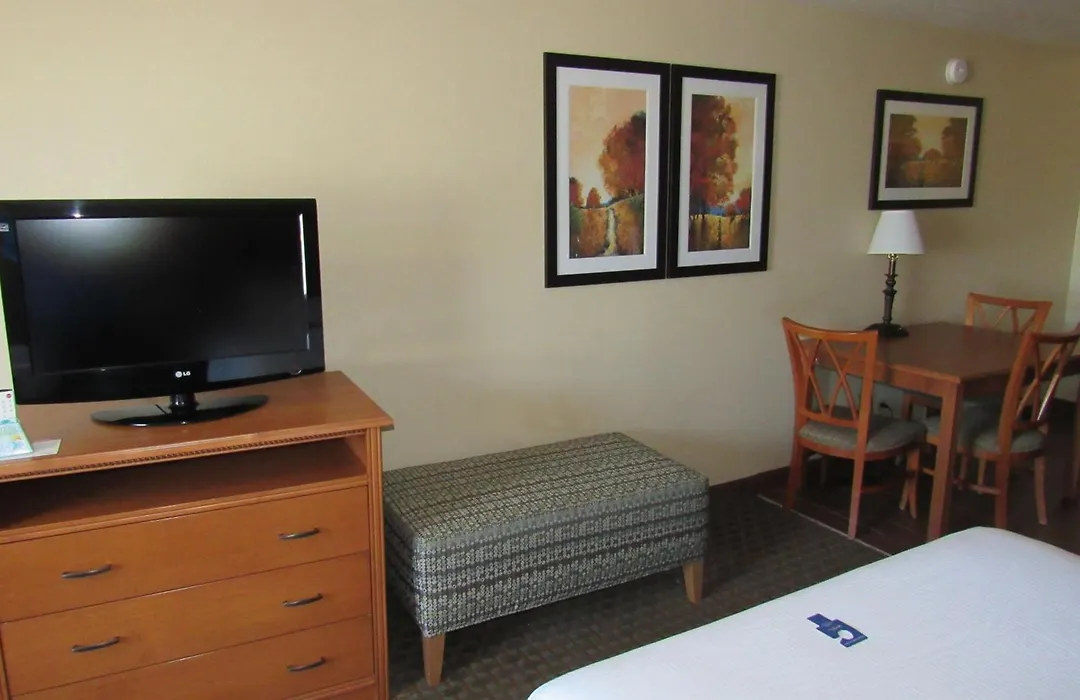 Best Western Empire Towers-1