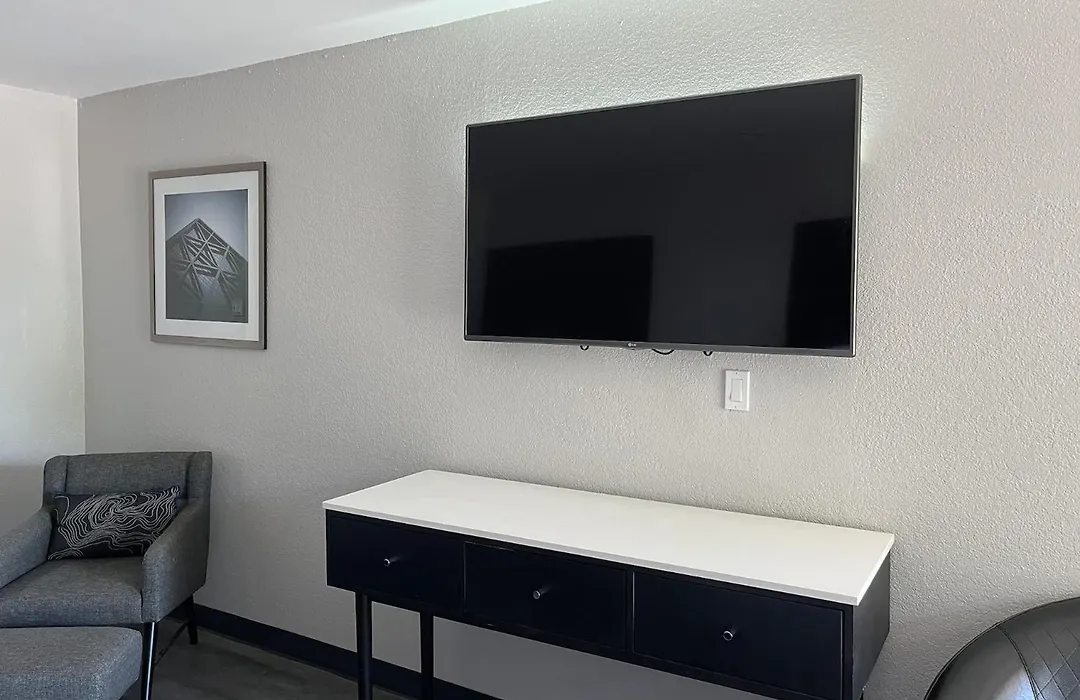 Inn Of Uvalde-1
