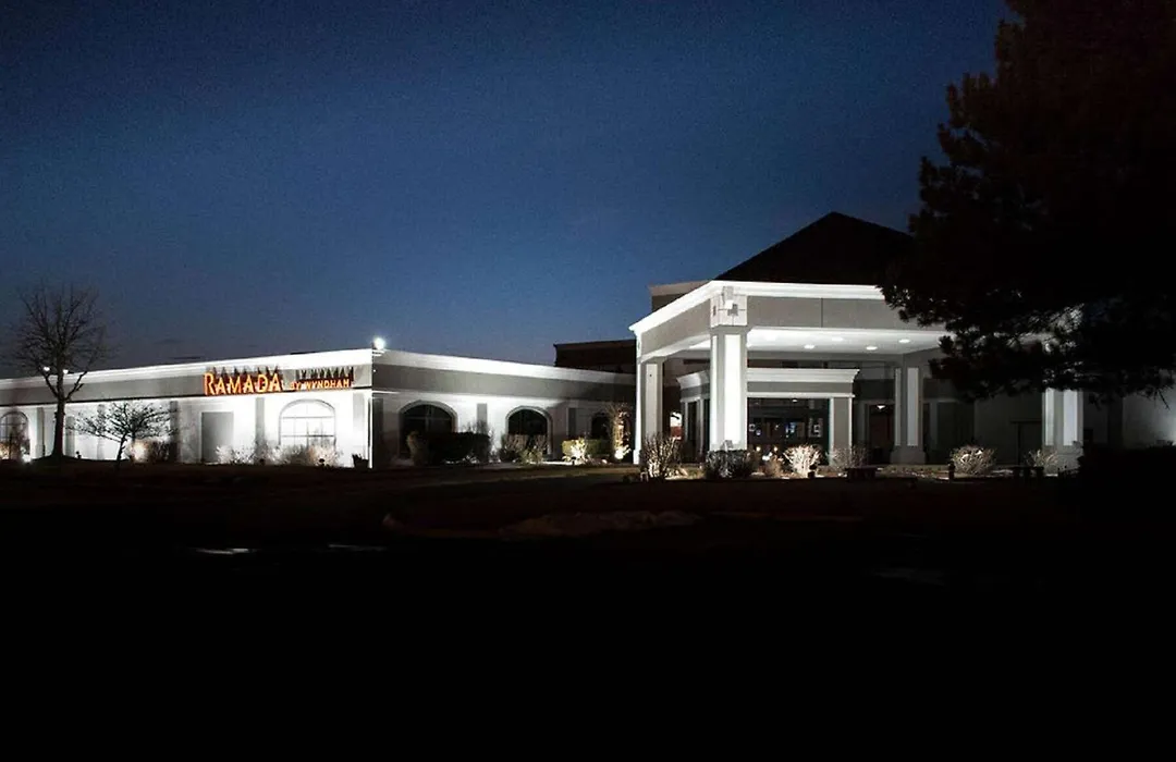 Ramada By Wyndham North Platte-1