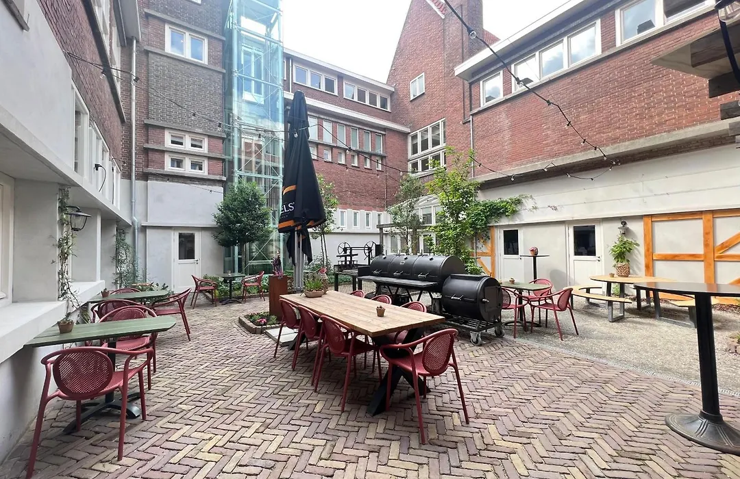 Stadsherberg Ald Weishoès - Hostel-1