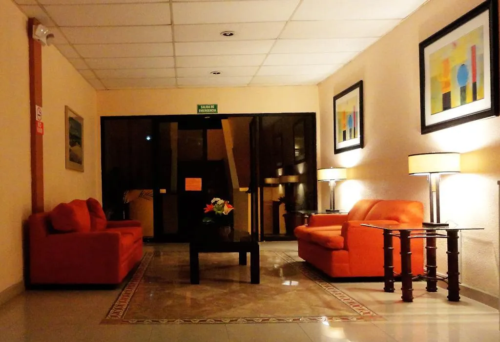 Hotel Santo Tomas-1