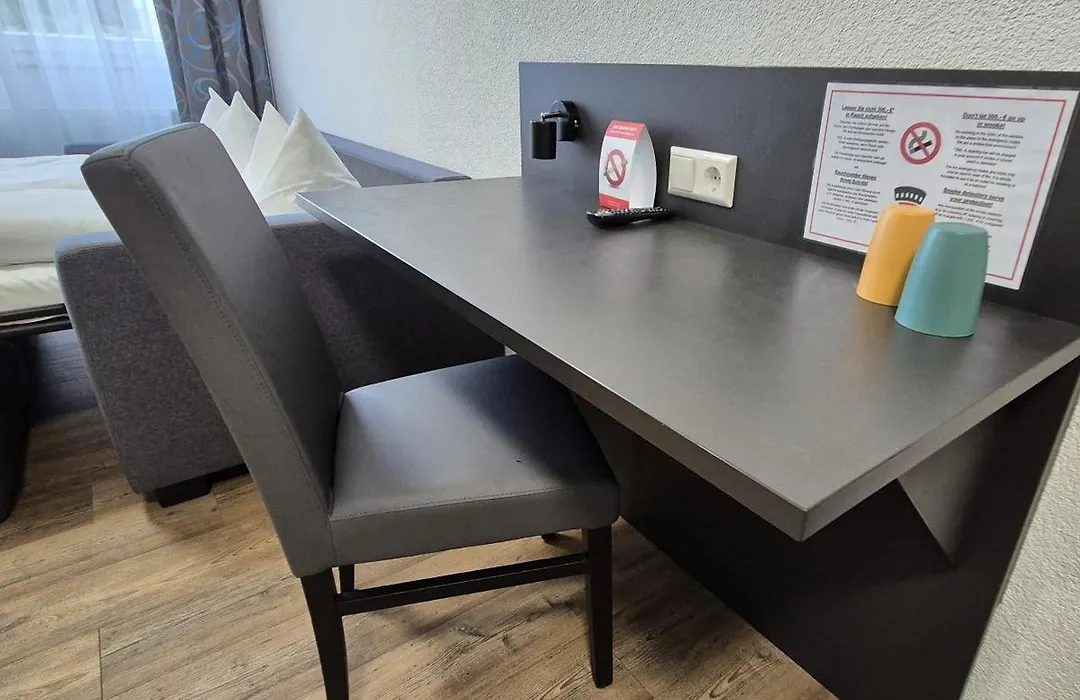 Melvi Hotel Goeppingen-1