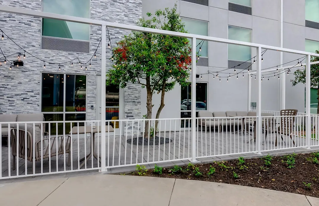 Comfort Inn Conroe-1
