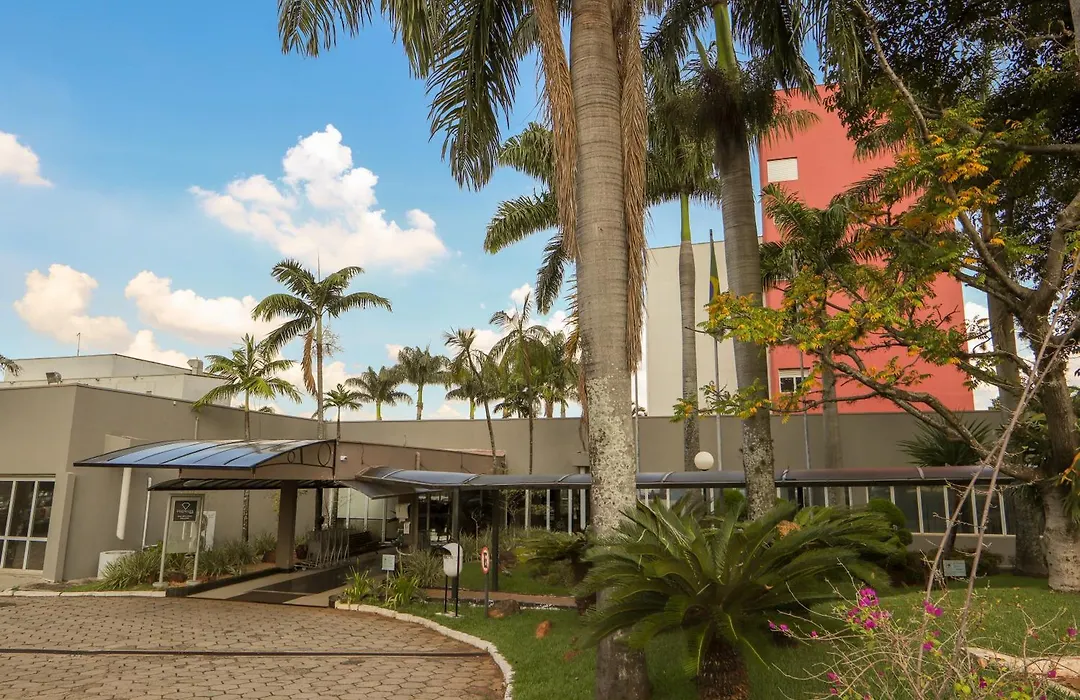 Hotel Premium Campinas-1
