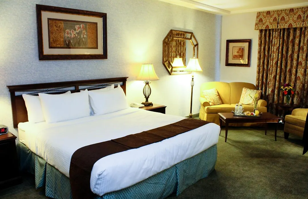University Square Hotel-1