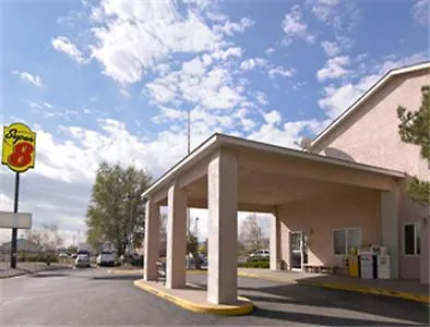 Super 8 By Wyndham Socorro-1