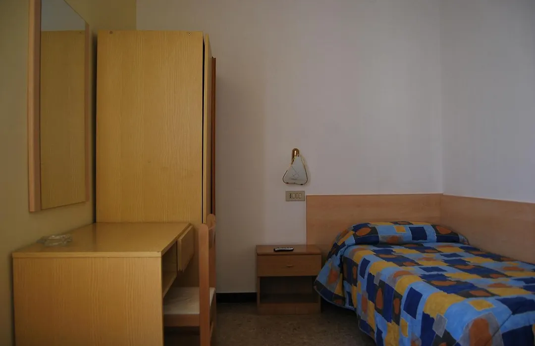 Hotel Aurora-1