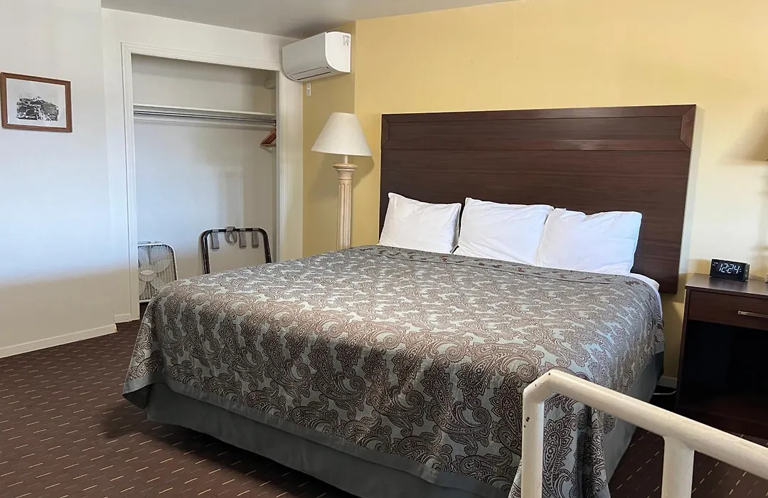 Port Townsend Inn-1