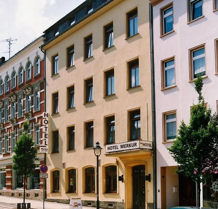 Hotel Merkur Garni-1