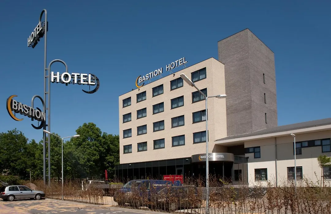 Bastion Hotel Roosendaal-1
