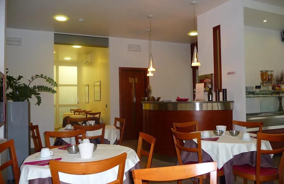 Hotel Paris-1