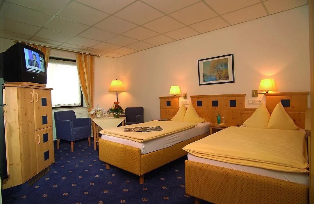 Hotel Zum Löwen-1