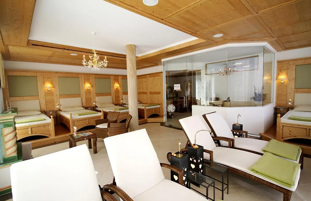 Genuss- und Wellnesshotel Bercher-1