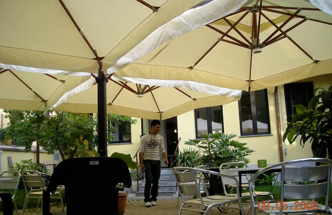 Hotel Paradiso-1