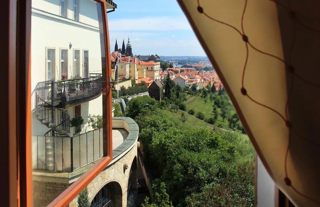 Questenberg Hotel-1