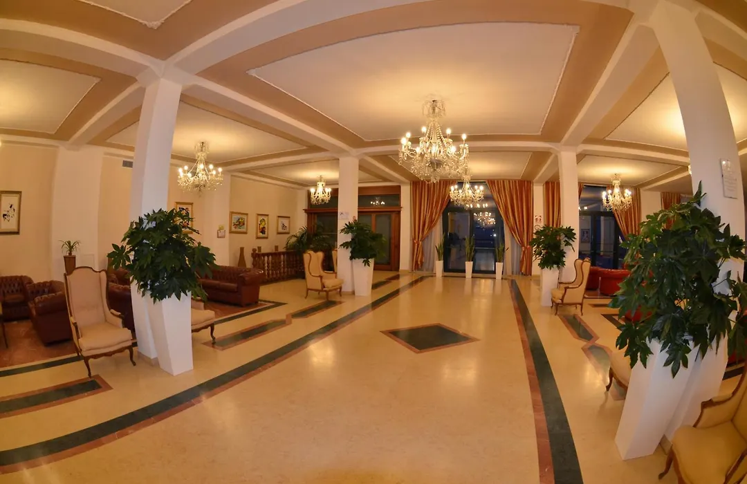 Grand Hotel Montesilvano-1