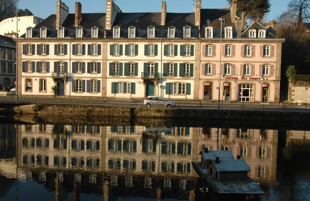 Hôtel Du Port-1