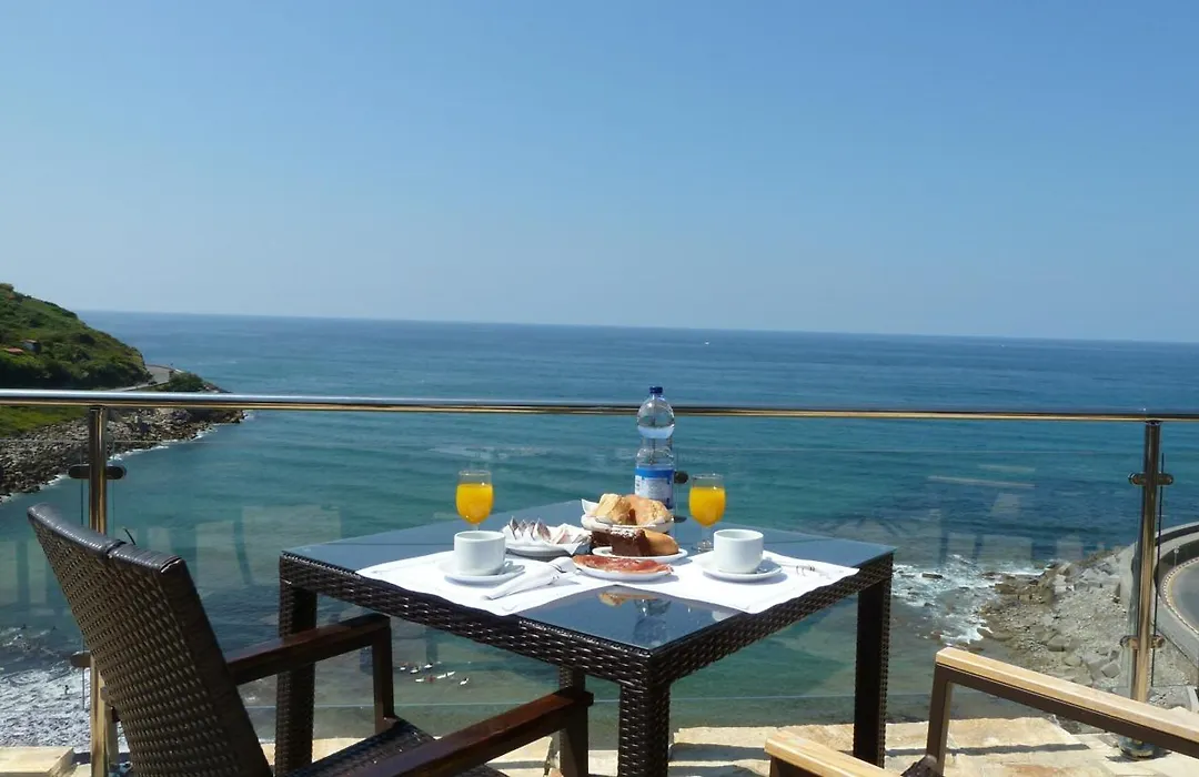 Hotel Itxas Gain Getaria-1