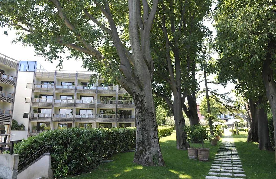Hotel Acquaviva Del Garda-1
