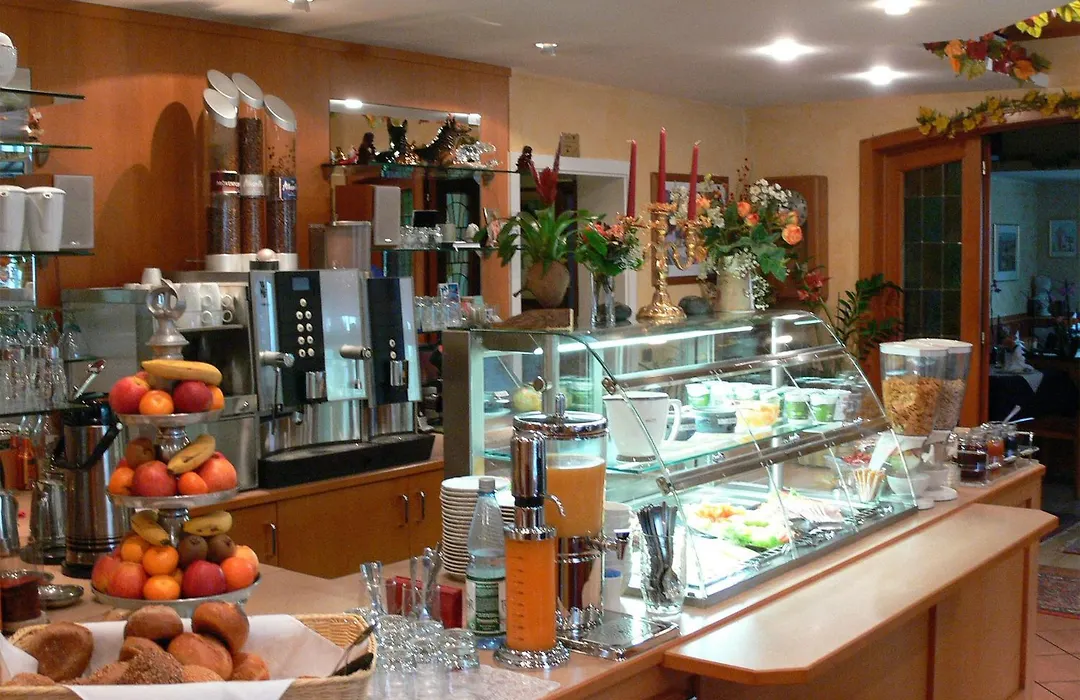 Hotel Quellenhof-1