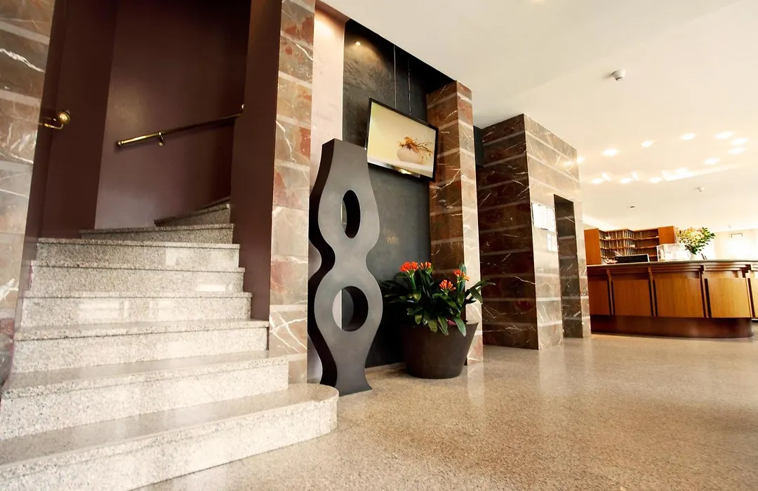 Hotel Corso Alaxi Hotels-1