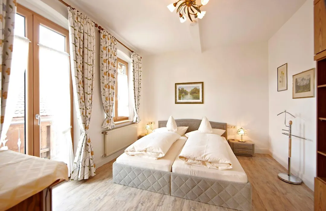 Haus Schweigart-1