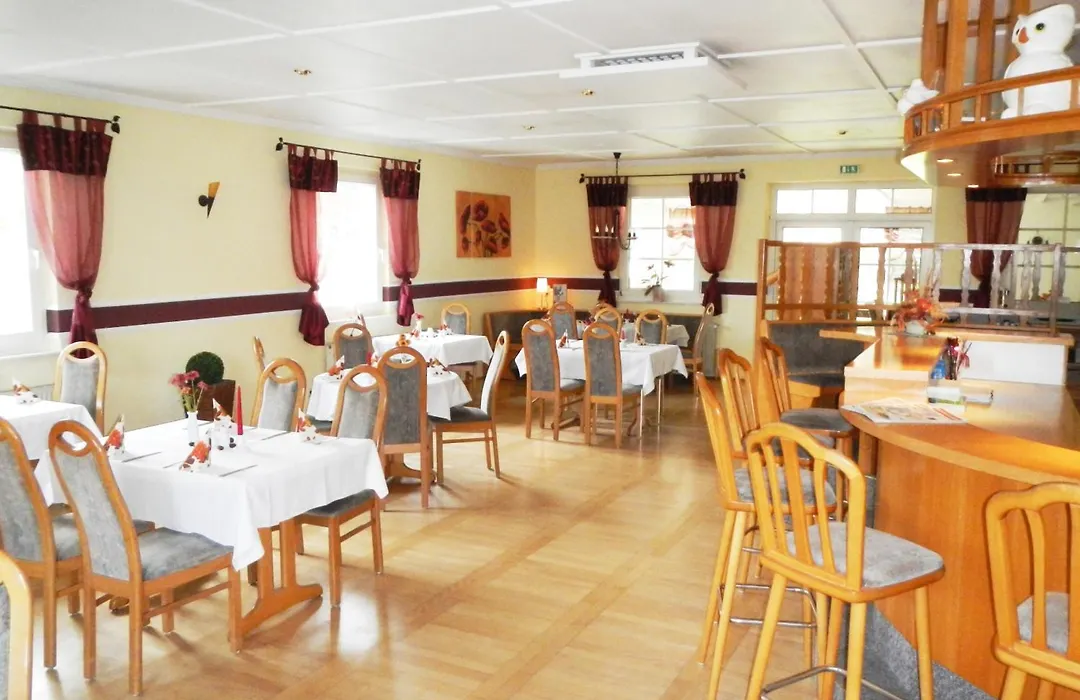 Kastanienhof Hotel Garni-1