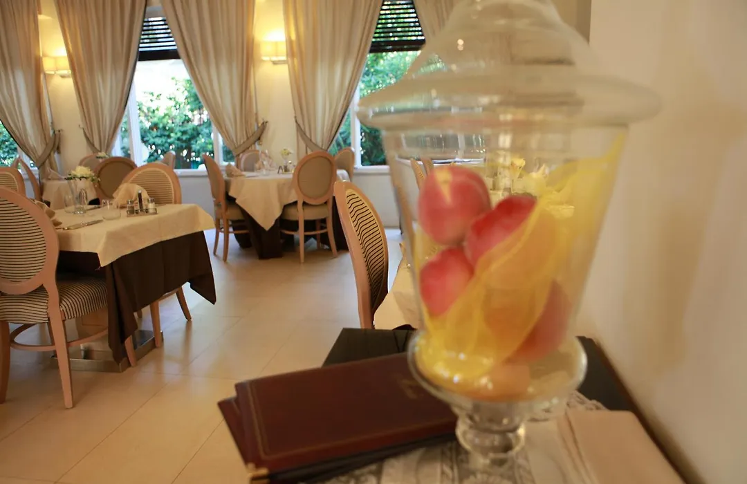 Hotel Tirreno-1