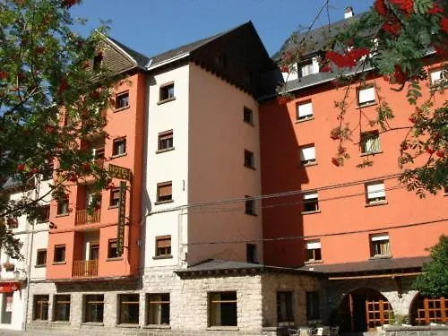 Hotel Villa de Canfranc-1