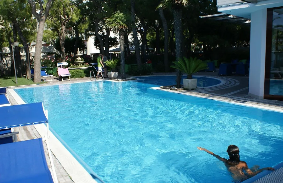Hotel Sporting-1
